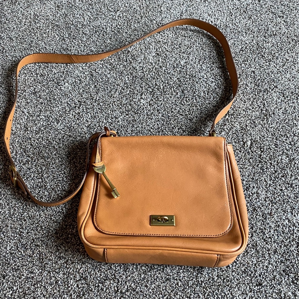 Fossil crossbody bag